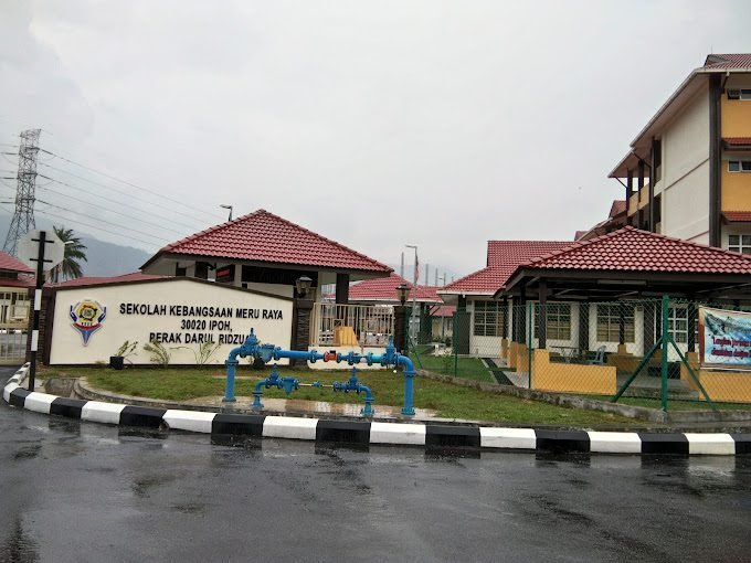 SEKOLAH KEBANGSAAN MERU RAYA