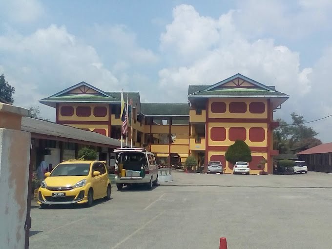 SEKOLAH KEBANGSAAN RKT BERSIA