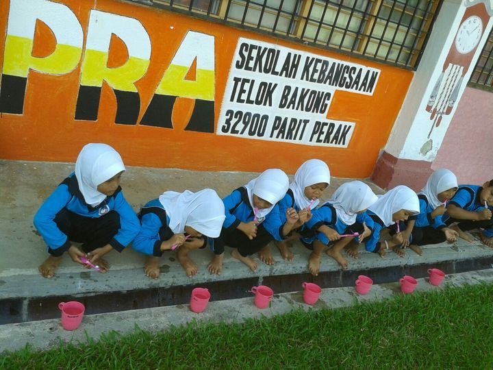 SEKOLAH KEBANGSAAN TELOK BAKONG