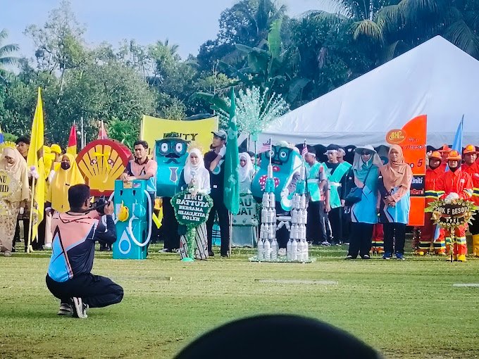 SEKOLAH MENENGAH KEBANGSAAN (FELDA) BESOUT