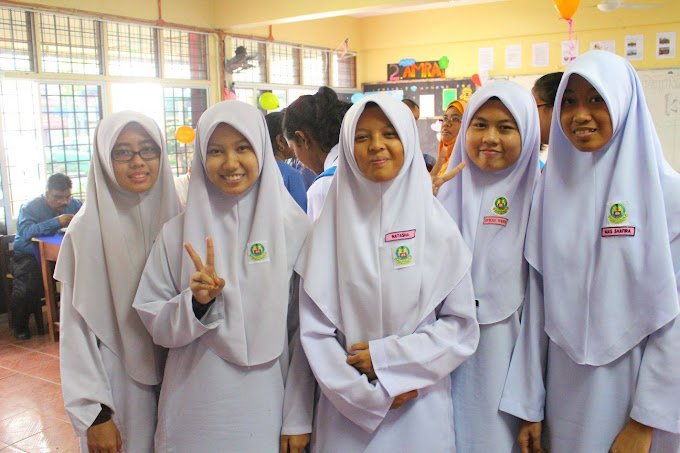 SEKOLAH MENENGAH KEBANGSAAN HUTAN MELINTANG