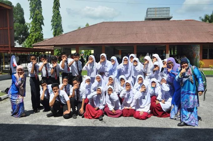 SEKOLAH MENENGAH KEBANGSAAN SUNGAI MANIK