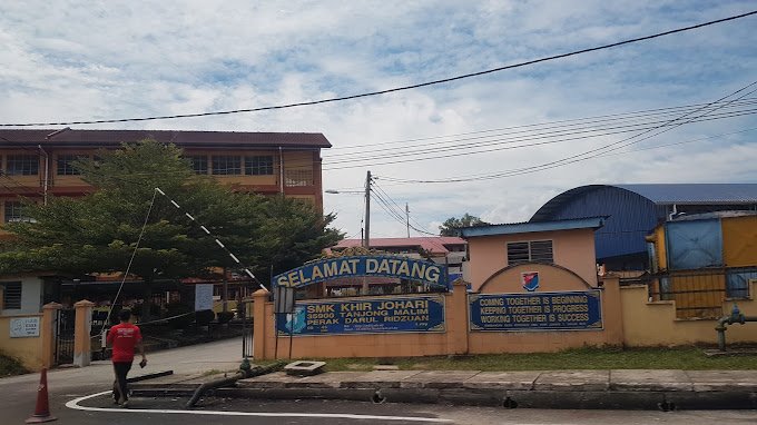 SEKOLAH MENENGAH KEBANGSAAN KHIR JOHARI