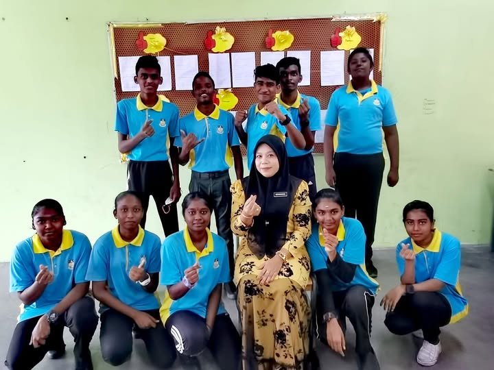 SEKOLAH MENENGAH KEBANGSAAN BUNTONG