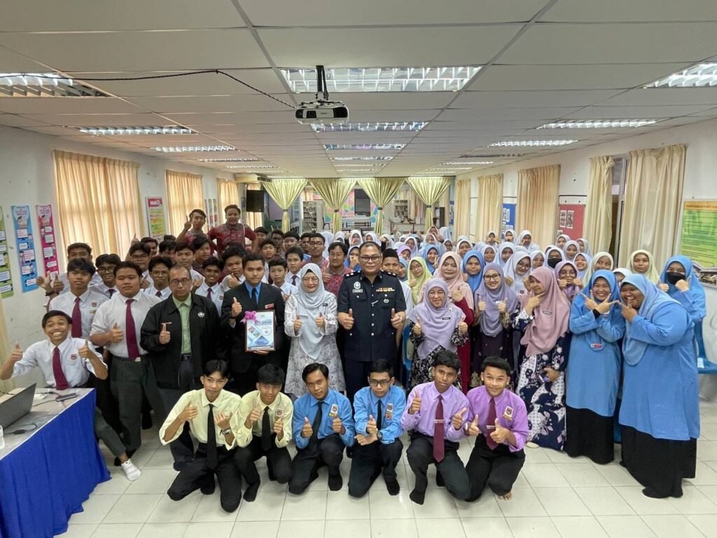 SEKOLAH MENENGAH KEBANGSAAN BANDAR BEHRANG 2020