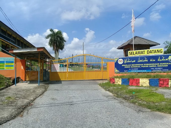 SEKOLAH MENENGAH KEBANGSAAN SUNGKAI