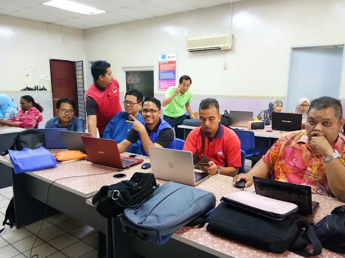 SEKOLAH KEBANGSAAN TAMAN RAKAN