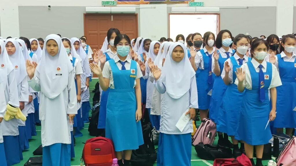 SEKOLAH MENENGAH KEBANGSAAN BATU UNJUR