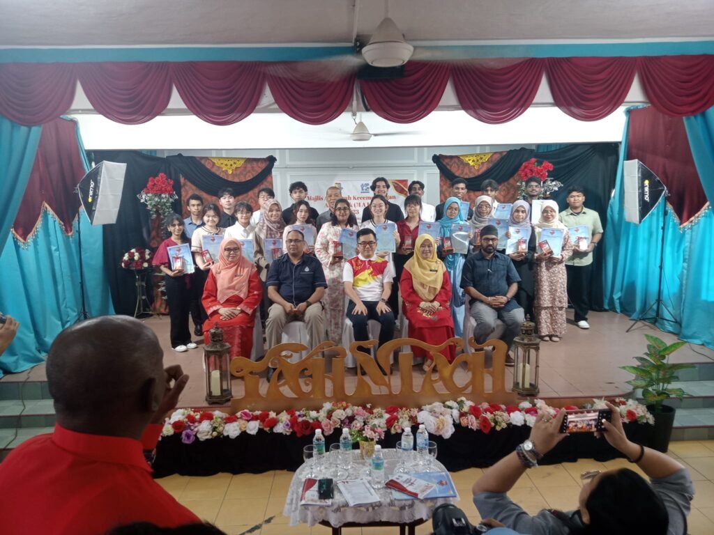 SEKOLAH MENENGAH KEBANGSAAN TAMAN DESA