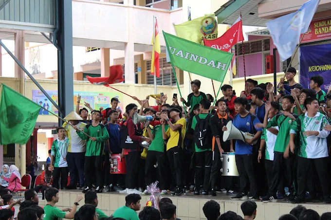 SEKOLAH MENENGAH KEBANGSAAN BANDAR TUN HUSSEIN ONN 2