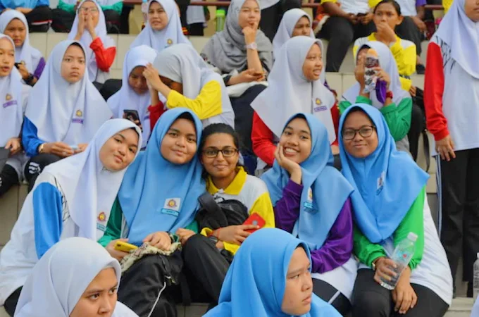 SEKOLAH MENENGAH KEBANGSAAN DESA SERDANG