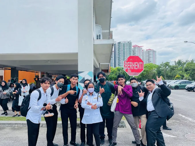 KOLEJ TINGKATAN ENAM PETALING JAYA