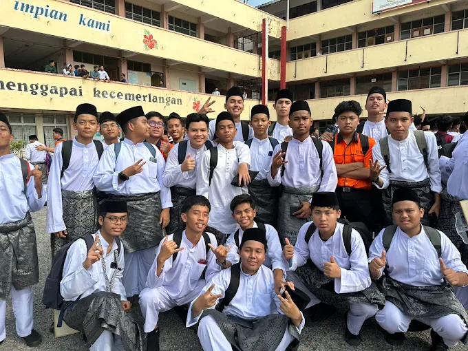 KOLEJ VOKASIONAL SUNGAI BULOH